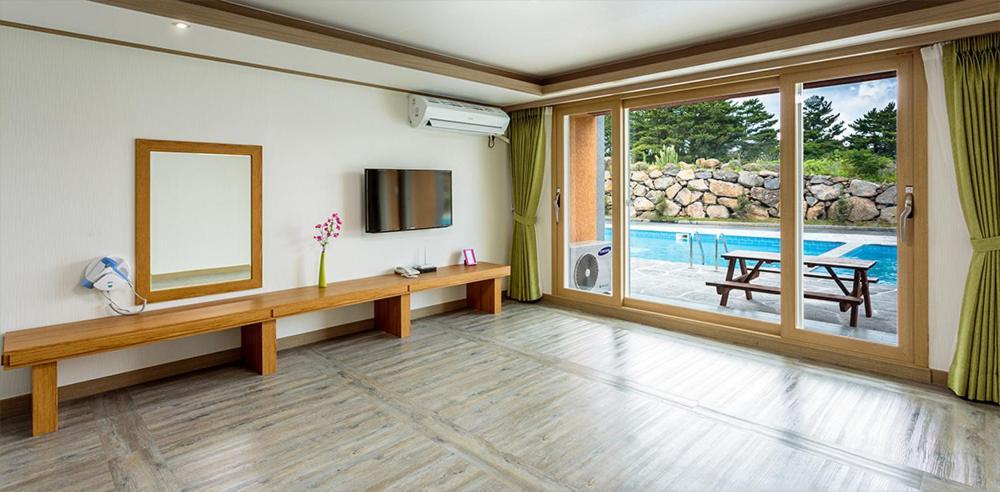 Suandsu Resort Jeju Buitenkant foto