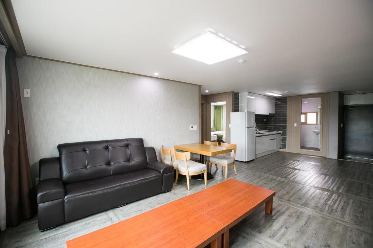 Suandsu Resort Jeju Buitenkant foto