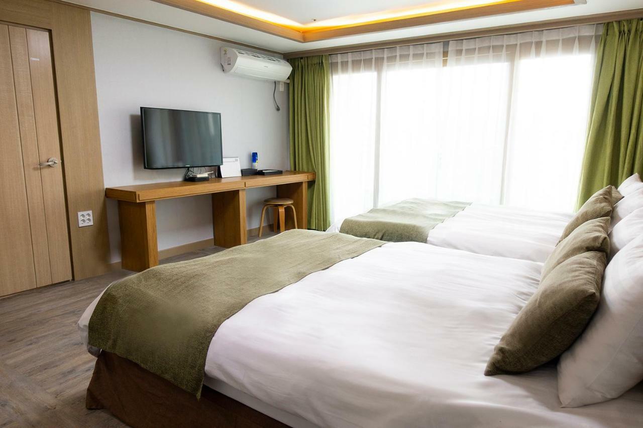 Suandsu Resort Jeju Buitenkant foto